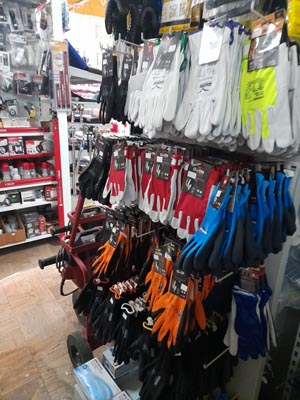 Fotografia z predajne - Železiarstvo IWON