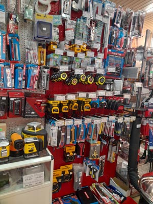 Fotografia z predajne - Železiarstvo IWON